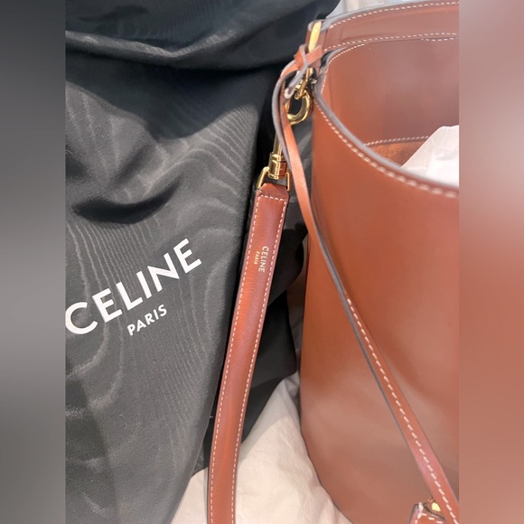 Celine Bucket 16 Bag in Smooth Calfskin, Tan - Picture 3 of 7